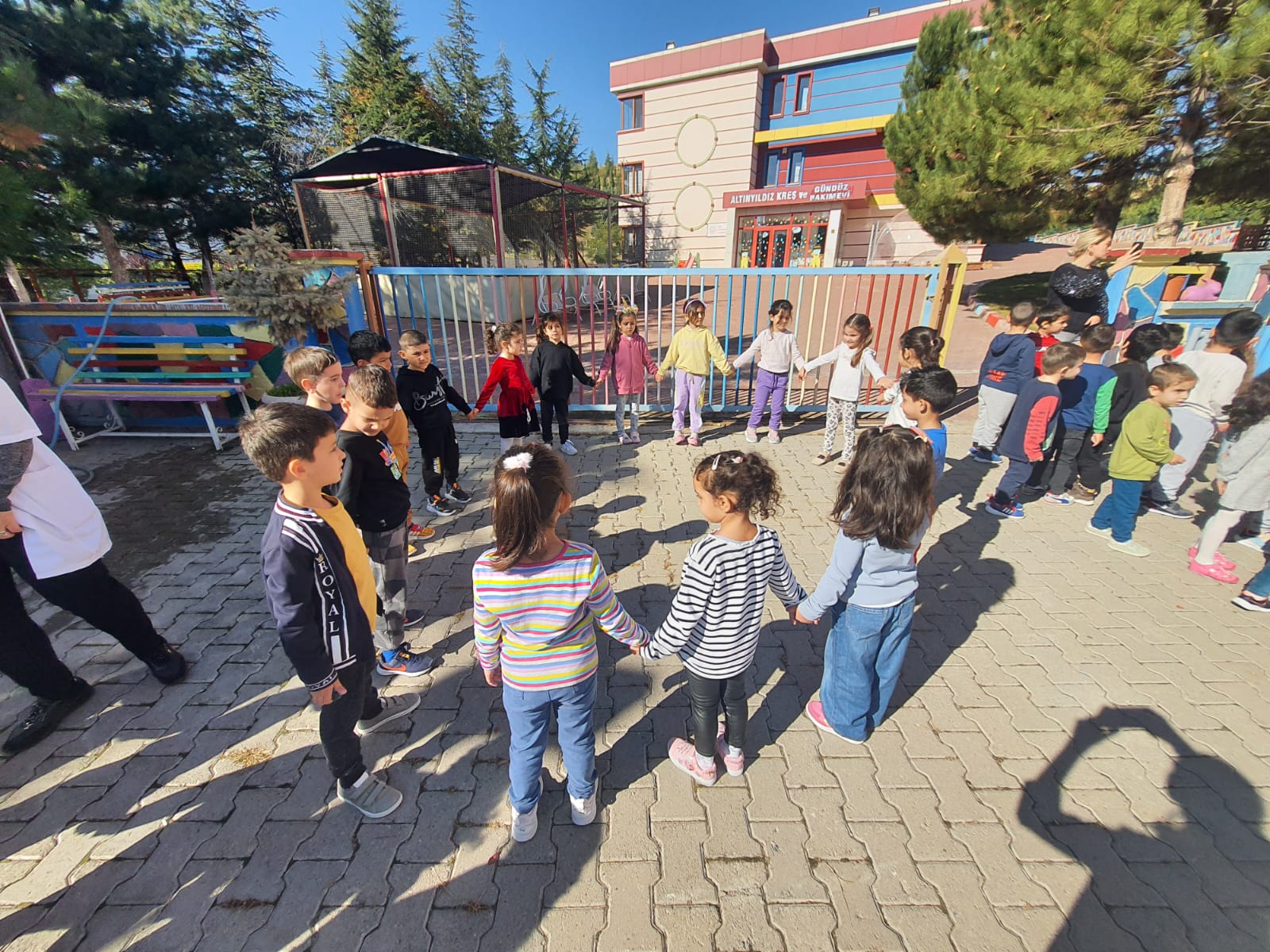 ALTINYILDIZ KREŞ VE ANAOKULUNDA YANGIN TATBİKATI